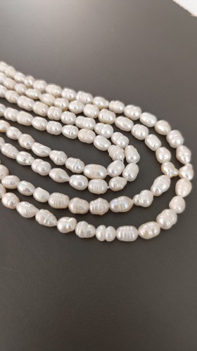 1 مروارید آب شیرین باروک سفید براق برای ساخت گردنبند و دستبند