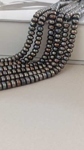 مروارید پرورشی مشکی